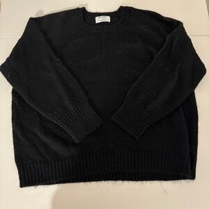 Old Navy Women’s Black Crewneck Sweater
